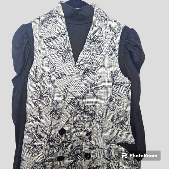 Calvin Klein Grey Casual Plaid Floral Embroidery Coat Dress Sz2 - Picture 9 of 12